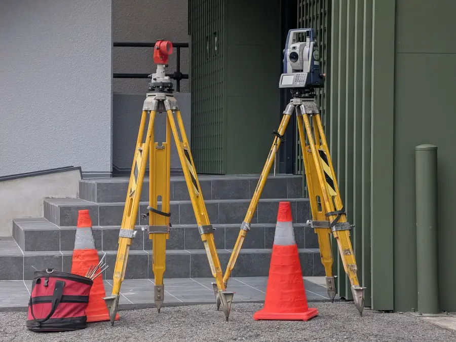 Robotic total stations